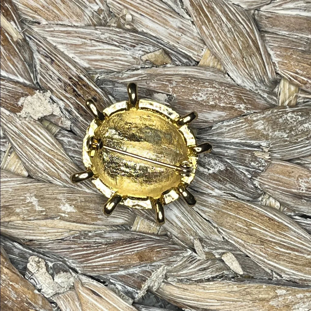 Elegant Ladybug Brooch in Red and Black - Image 2