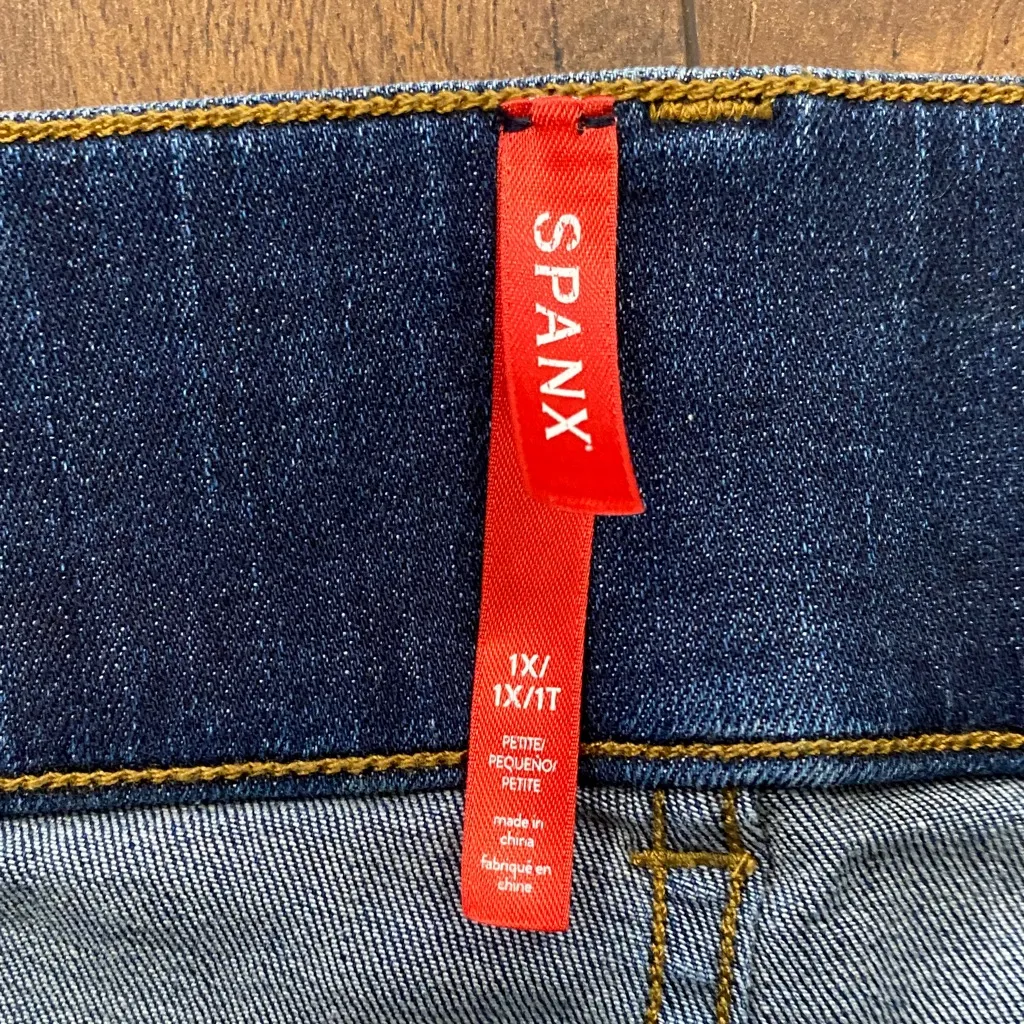 Spanx Jeans 1X Petite Blue Flare – Pull-On Stretch, Excellent Condition - Image 3