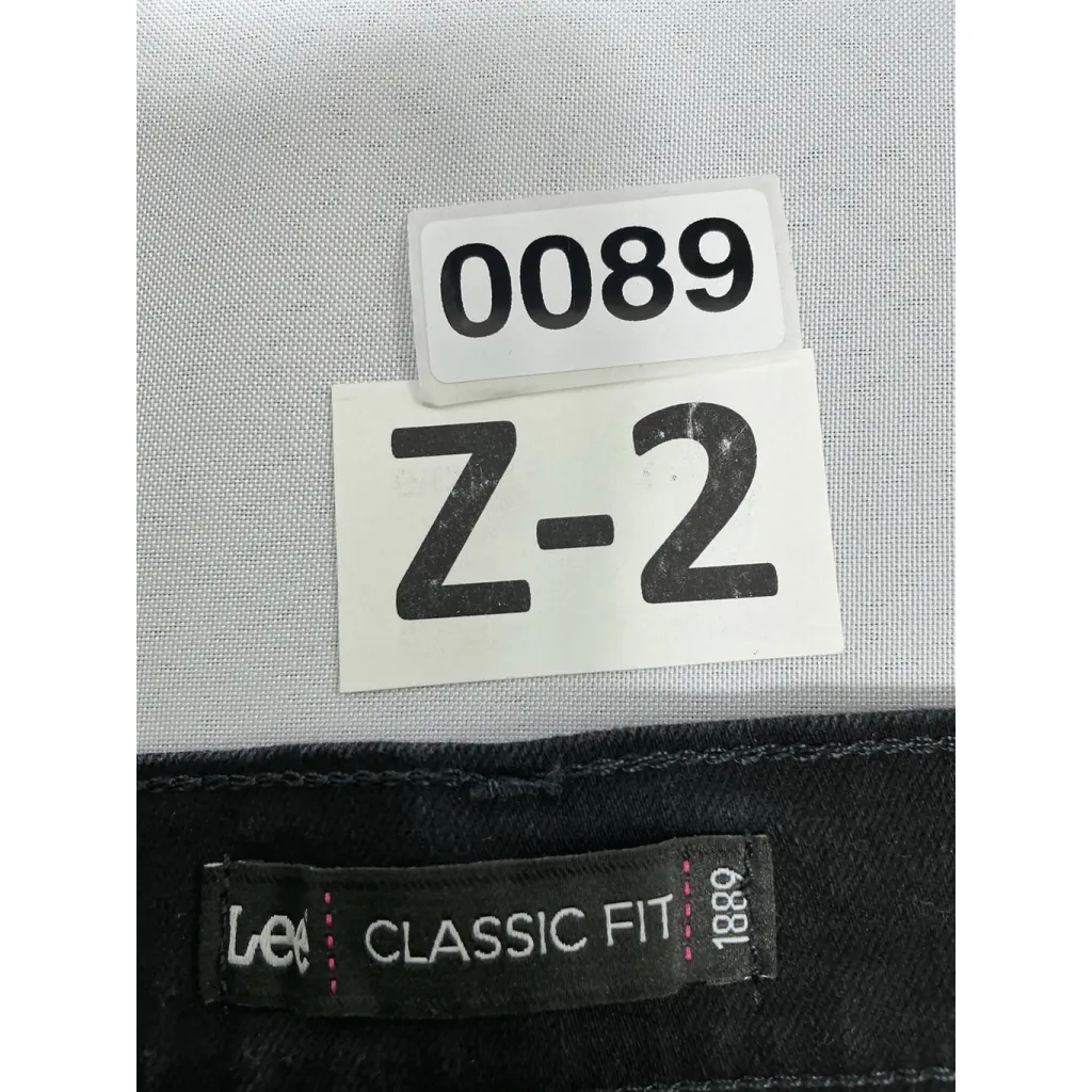 Womans Excellent Condition Lee Classic Fit Cropped Black Jeans 16 S 0089/Z-2 - Image 3