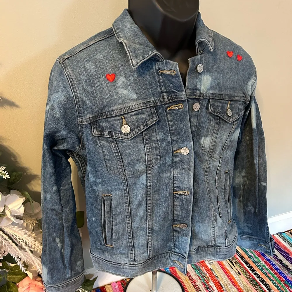 Lucky Brand Heart Embroidered Denim Jacket Tie Dye Blue Jean Large - Image 4