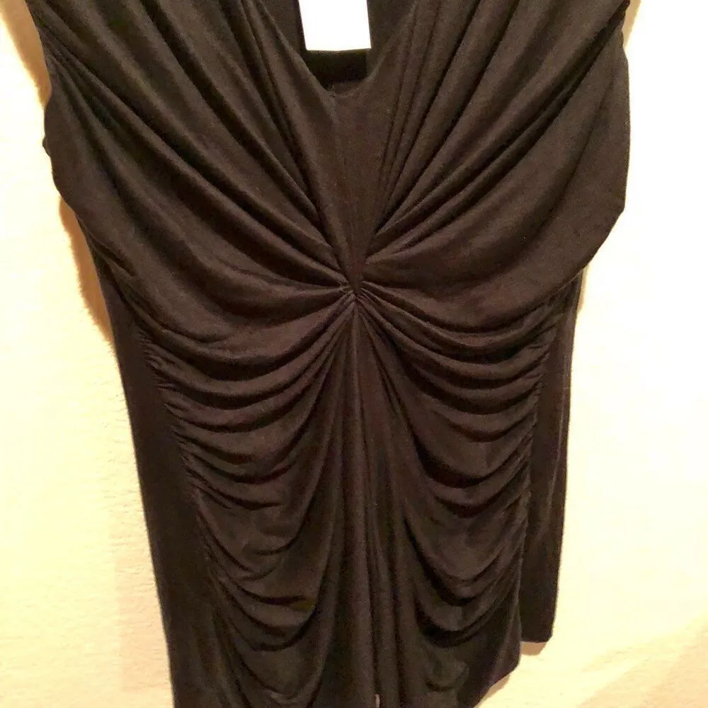 Vanity room V Neck Tank - Image 4