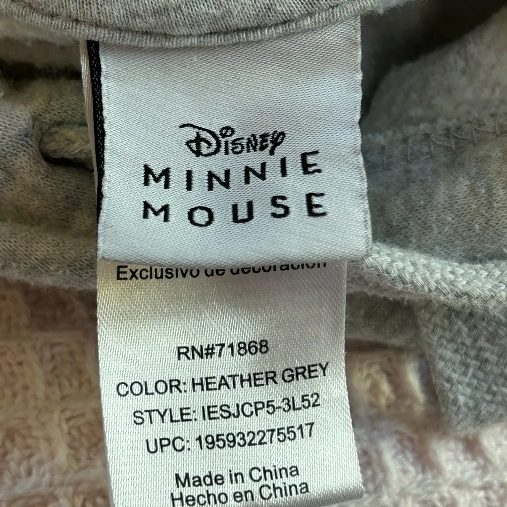 Disney classic Minnie Mouse face embroidered onto a gray comfy cozy hoodie LG - Image 4