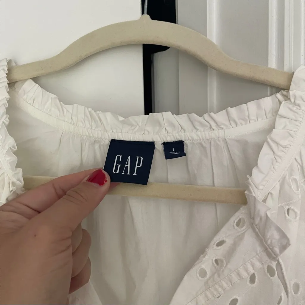 GAP Eyelet Mini Dress In Off White Ruffle Long Sleeve Slip - Image 3