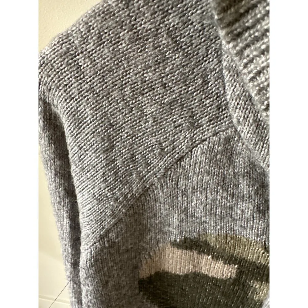 Torrid Yarn Hoodie Drawstring Raglan Heart Camo Gray Sweater Size 00 / 12 Large - Image 4