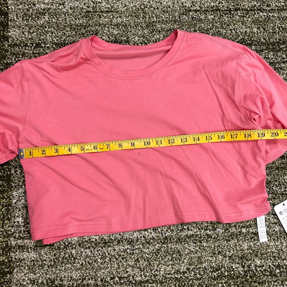 ‼️NEW‼️Workout cropped top - Image 4