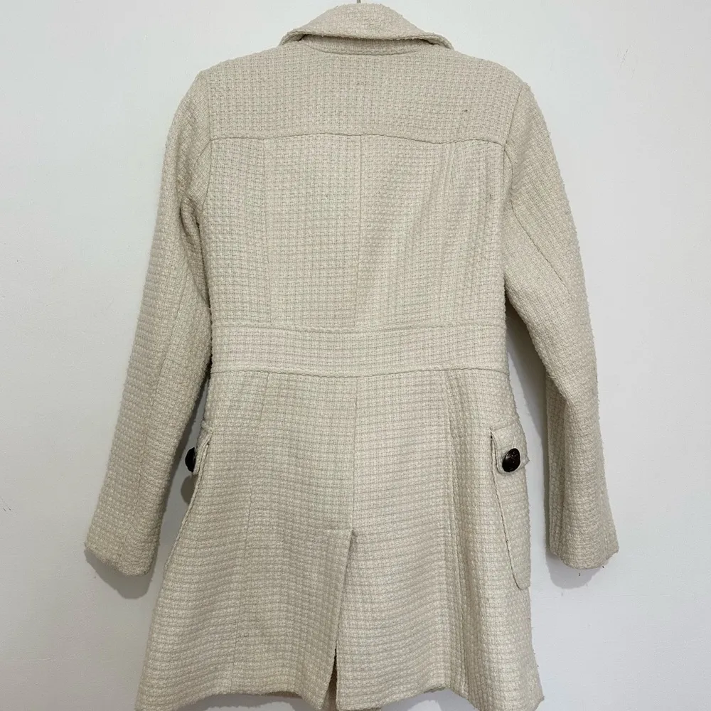 Vintage Bebe white tweed coat jacket size medium - Image 4