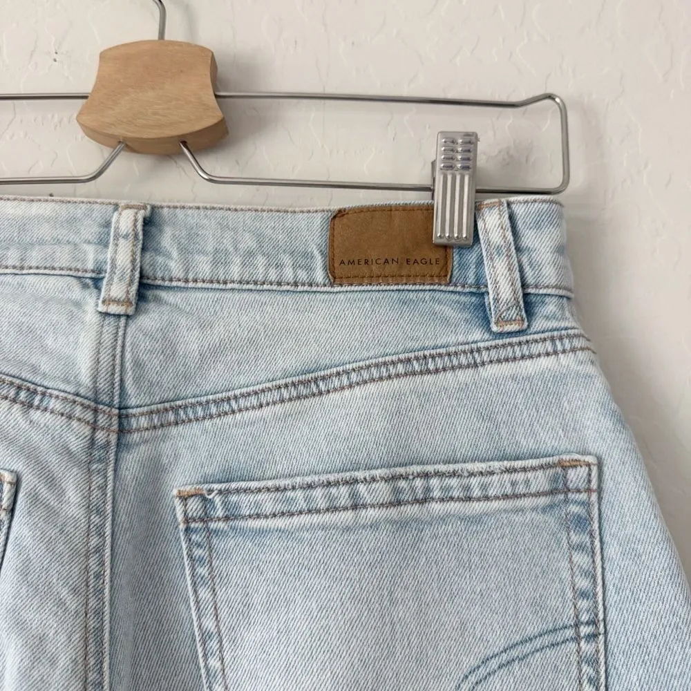 American Eagle Highest Rise Baggy Straight Jeans in Light Wash Size 2 X-Short - Image 14