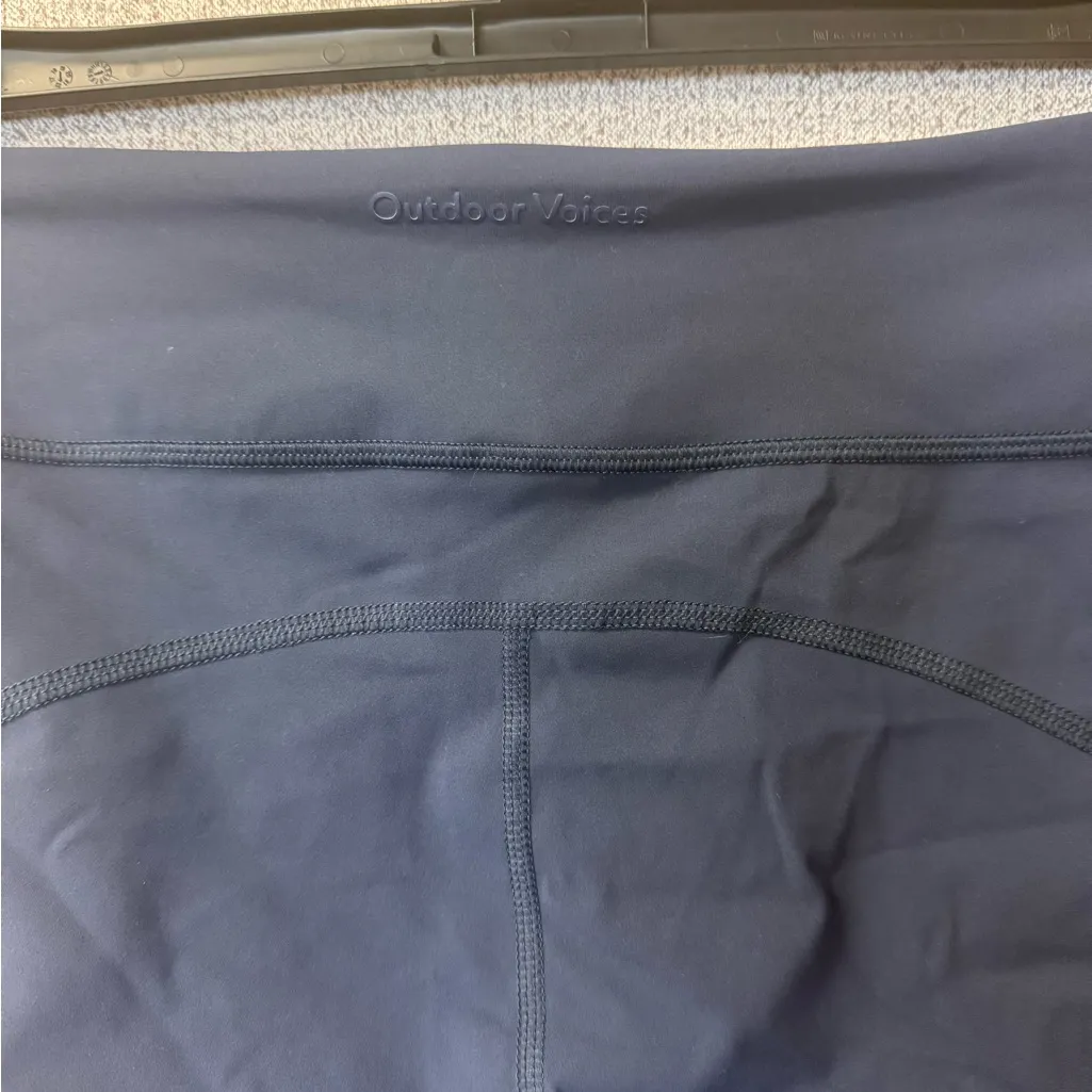 Outdoor Voices Women Sz Medium Zoom 7/8‎ Leggings Bluebonnet/Dark Sky/Dusty Blue - Image 6