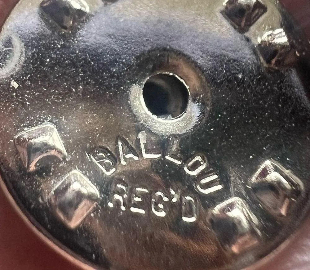 Ballou vintage Mardi Gras theme lapel pin Silver - Image 5