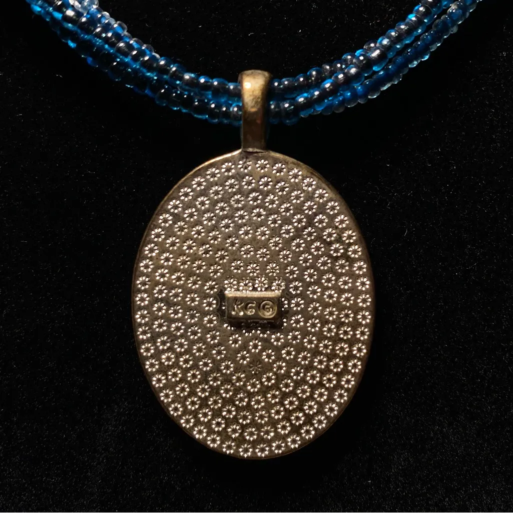 Kenneth Cole Blue Gradient Glass Beaded Necklace 16in - Image 5