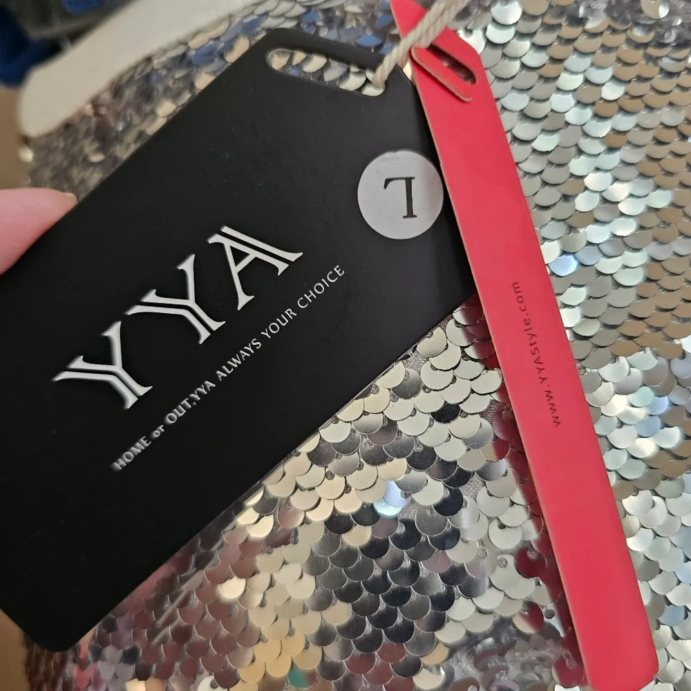 YYA Silver Sequin Sparkle Stretchy Midi Pencil Skirt Size L - Image 4