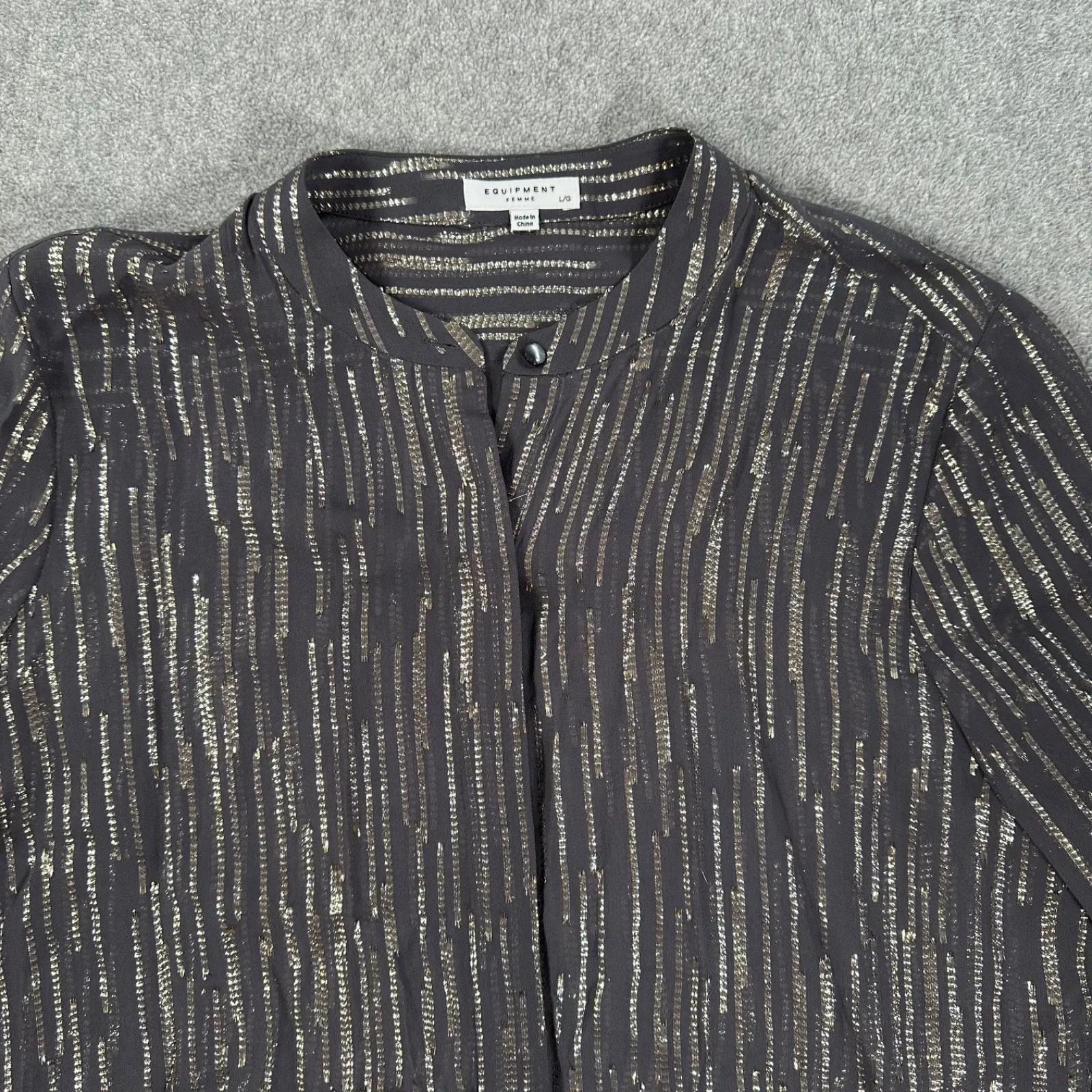 EQUIPMENT Femme Jecinthe Silk Shirt Women's Large Gray Metallic Sheer Button - Image 4