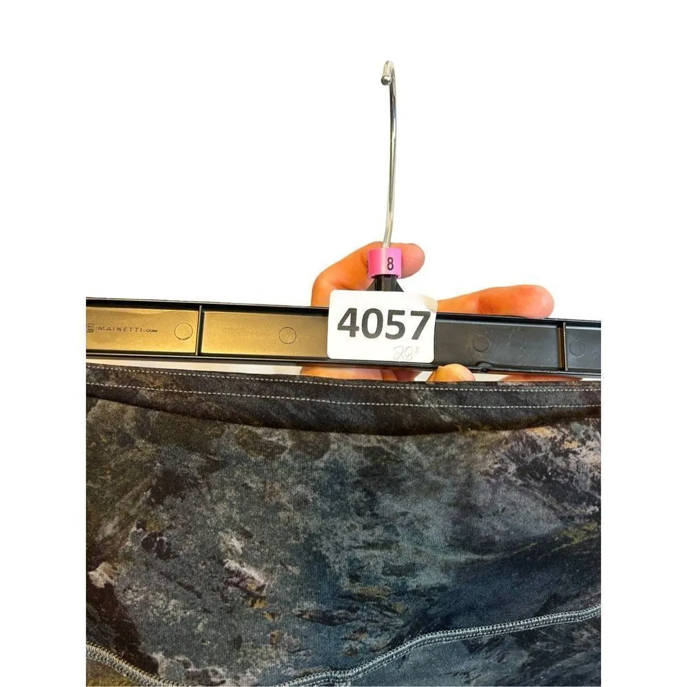 Lululemon Wunder Under Radiant Multi Marble Size  8 (note flaw) 27” inseam - Image 9