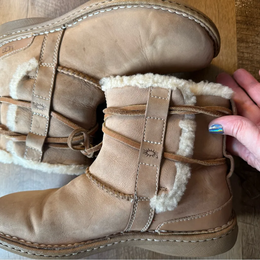 UGG Australia La Jolla Boots Cork (Honey Bun) Size 8 EUC - Image 9