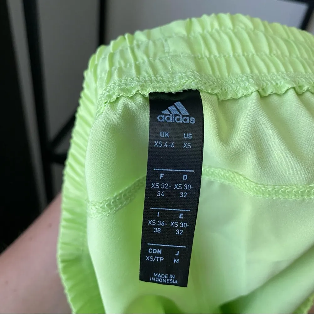 Adidas Pulse Snap Running Shorts - Image 6