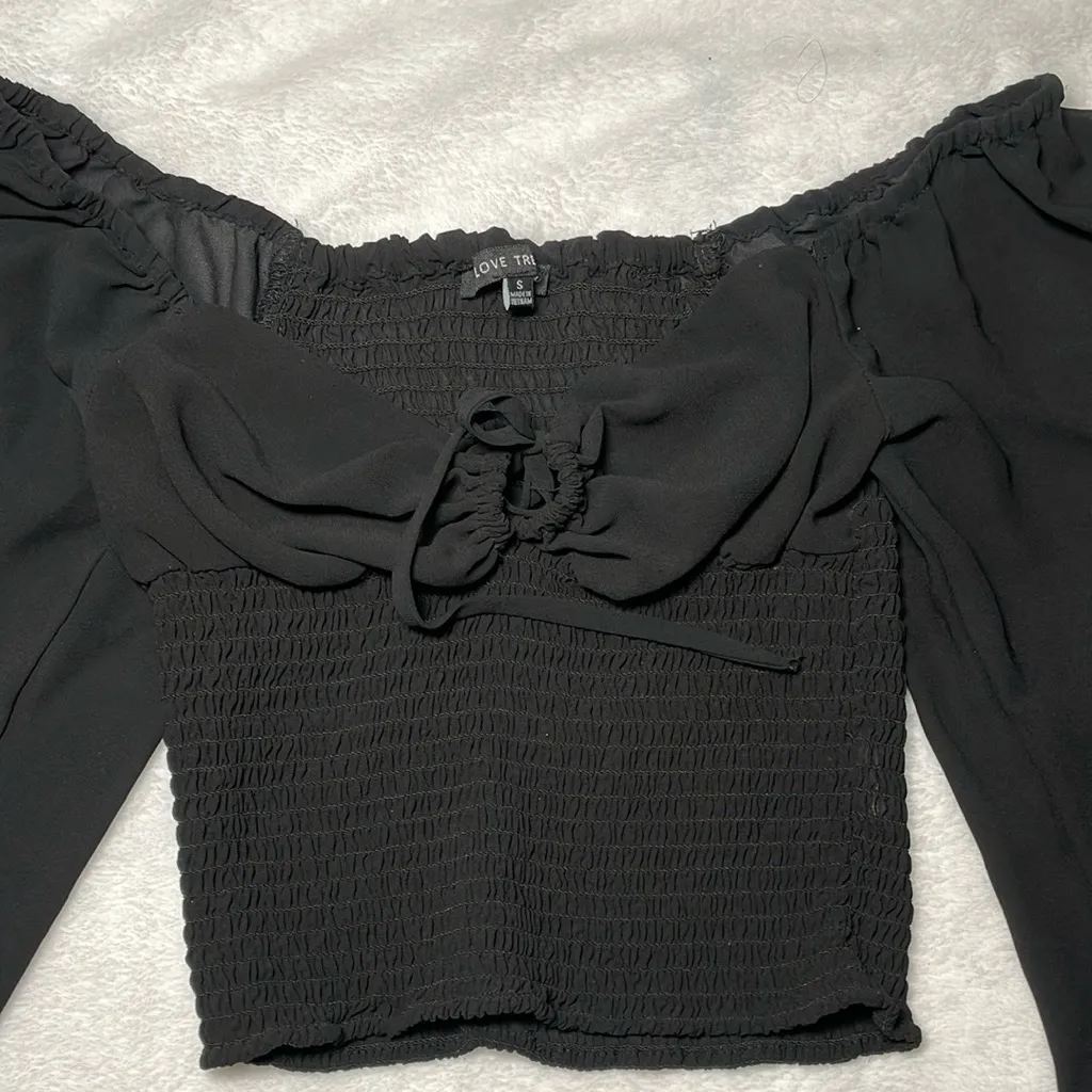 Love Tree Black Smocked Blouse - Image 4
