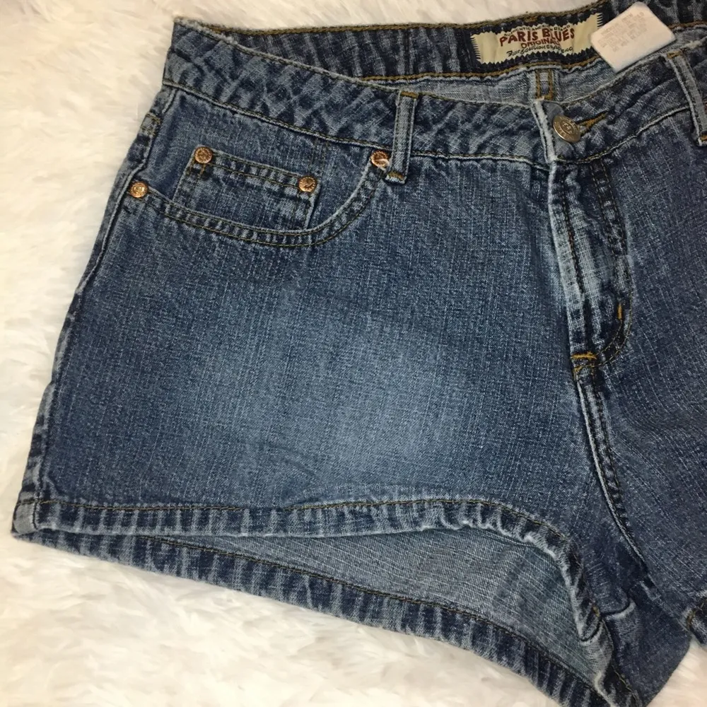 Vintage Blue Denim Jean Shorts Juniors 9 - Image 3