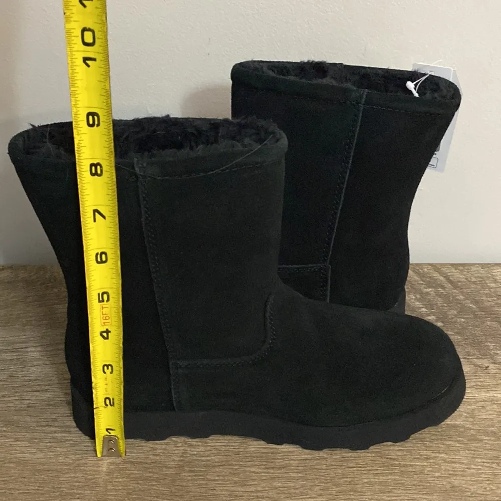 Time and Tru women’s New! Black genuine leather indoor/outdoor sole size 6 - Image 5