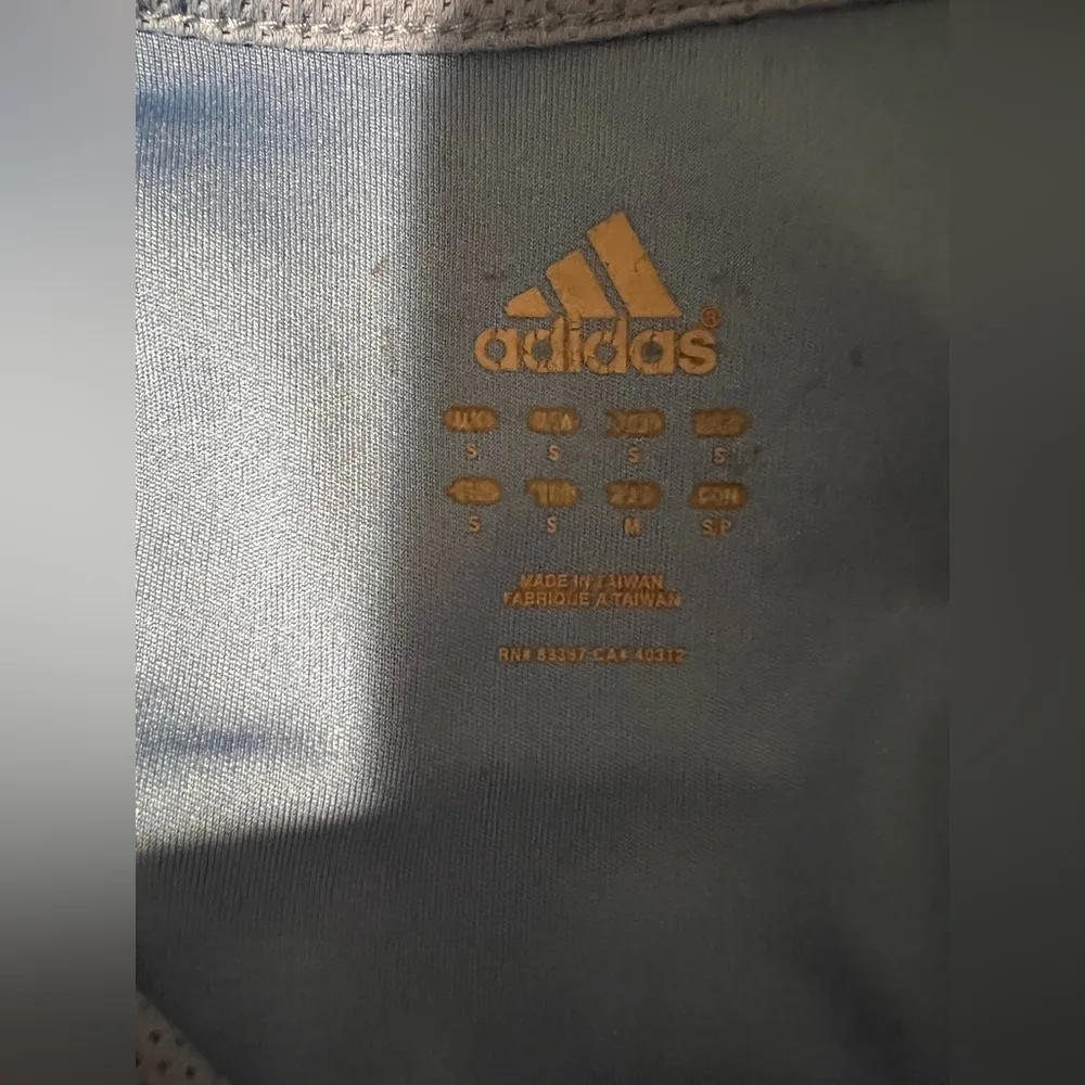 Adidas long sleeve shirt . Size S‎ - Image 6