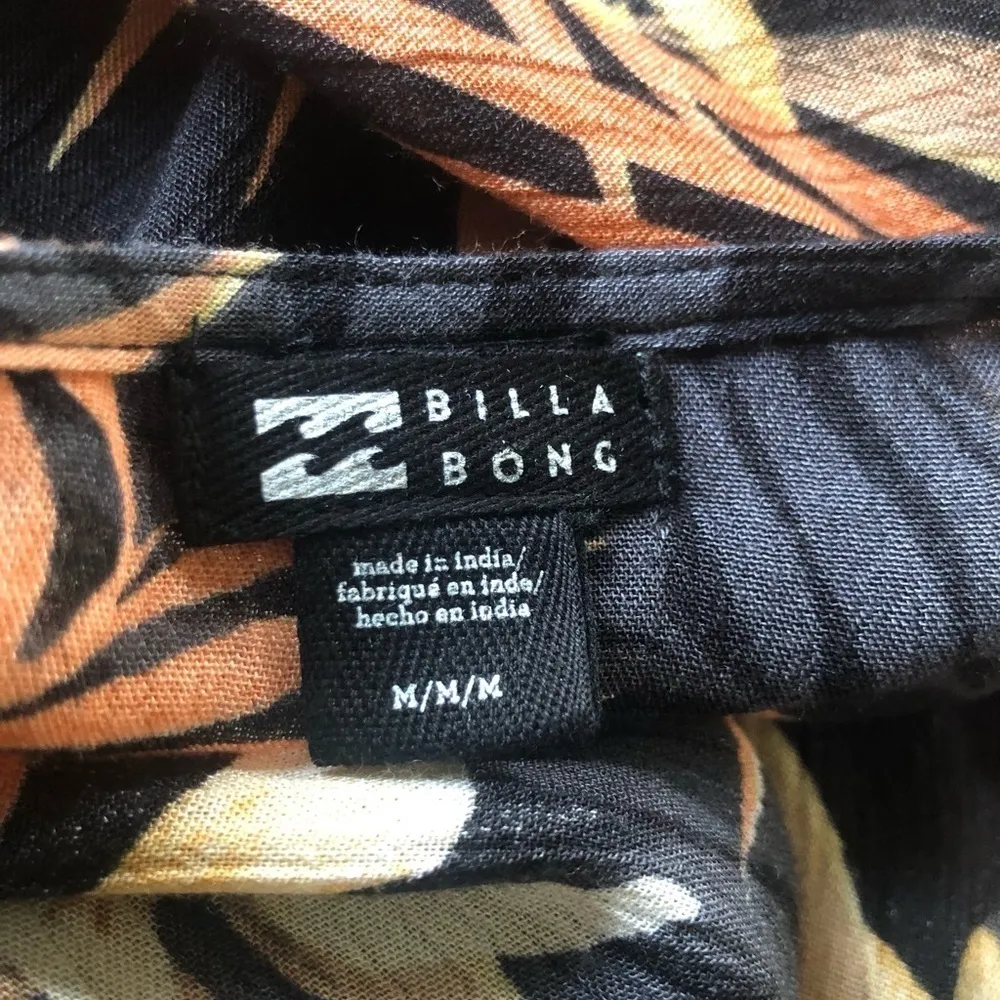 Billabong IN MY HEART Wrap Mini Dress M Ruffle Hem Printed Black Terracotta FALL - Image 6