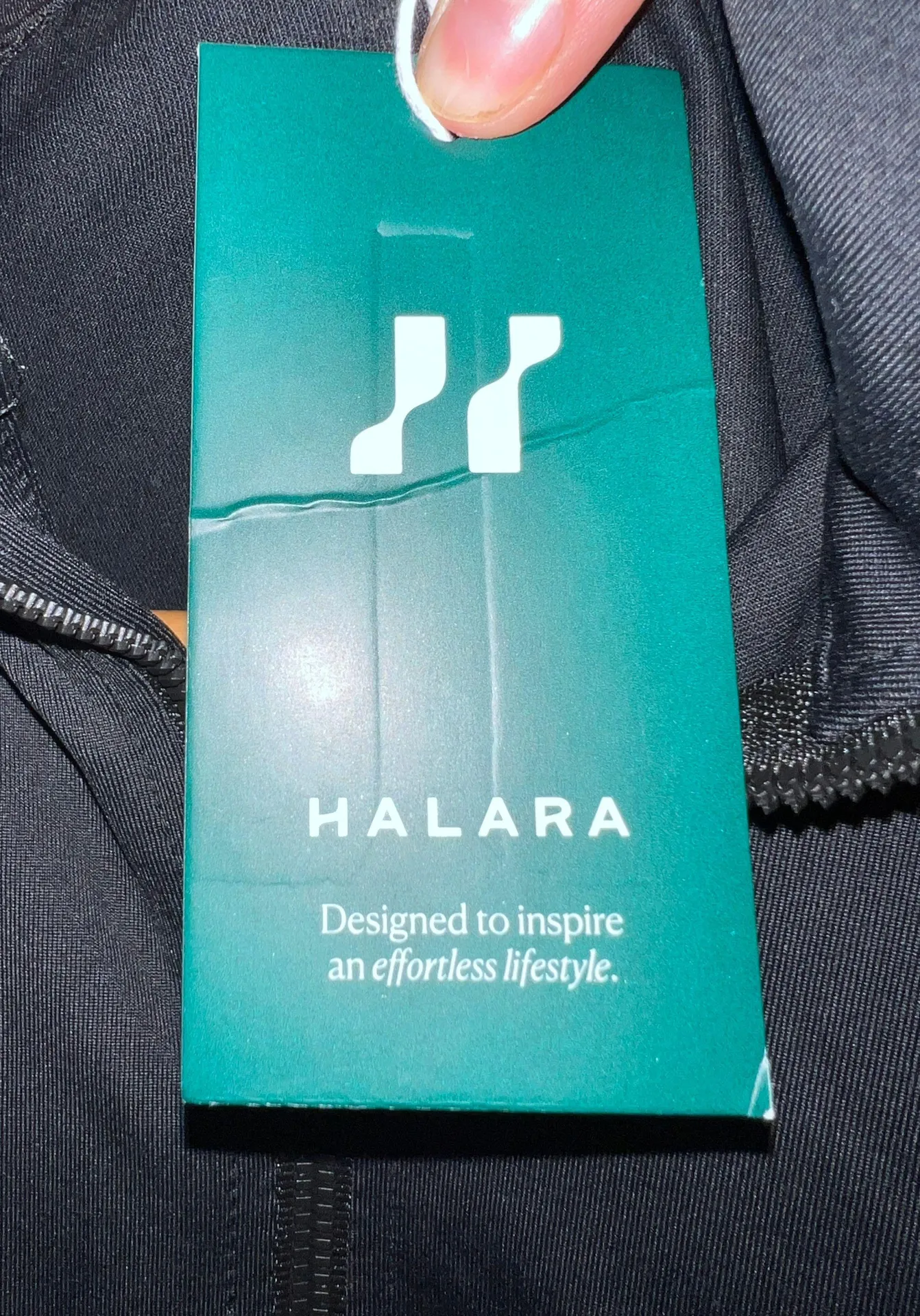 Halara Black  Cropped 1/4 Zip - Image 4