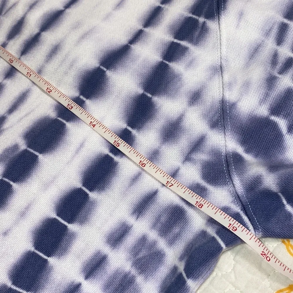 GAP sweats SM womens blue white tie-dye sweater - Image 4