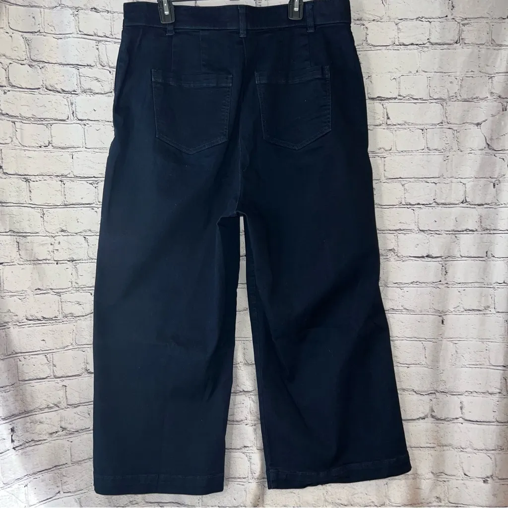 Universal Standard NWT Cropped Carrie Wide Leg Jeans with Pin Tucks Dark Indigo - Image 2