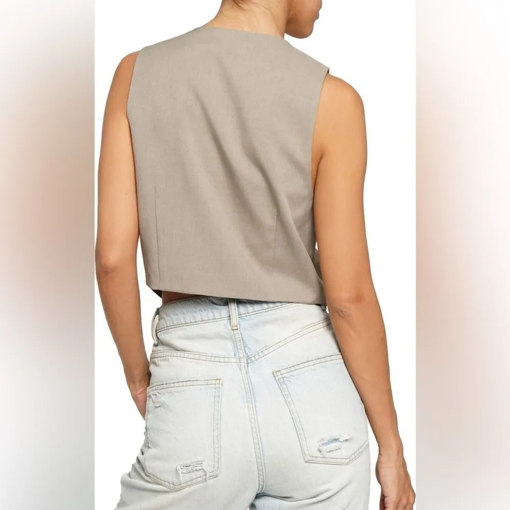 NWT Know One Cares Button Front Vest | Size M | Light Taupe | No Flower Pin - Image 3