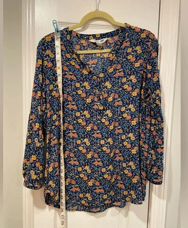 Old Navy The Tunic Shirt Long Sleeve Quarter Button Navy Blue Floral Top Size S - Image 8