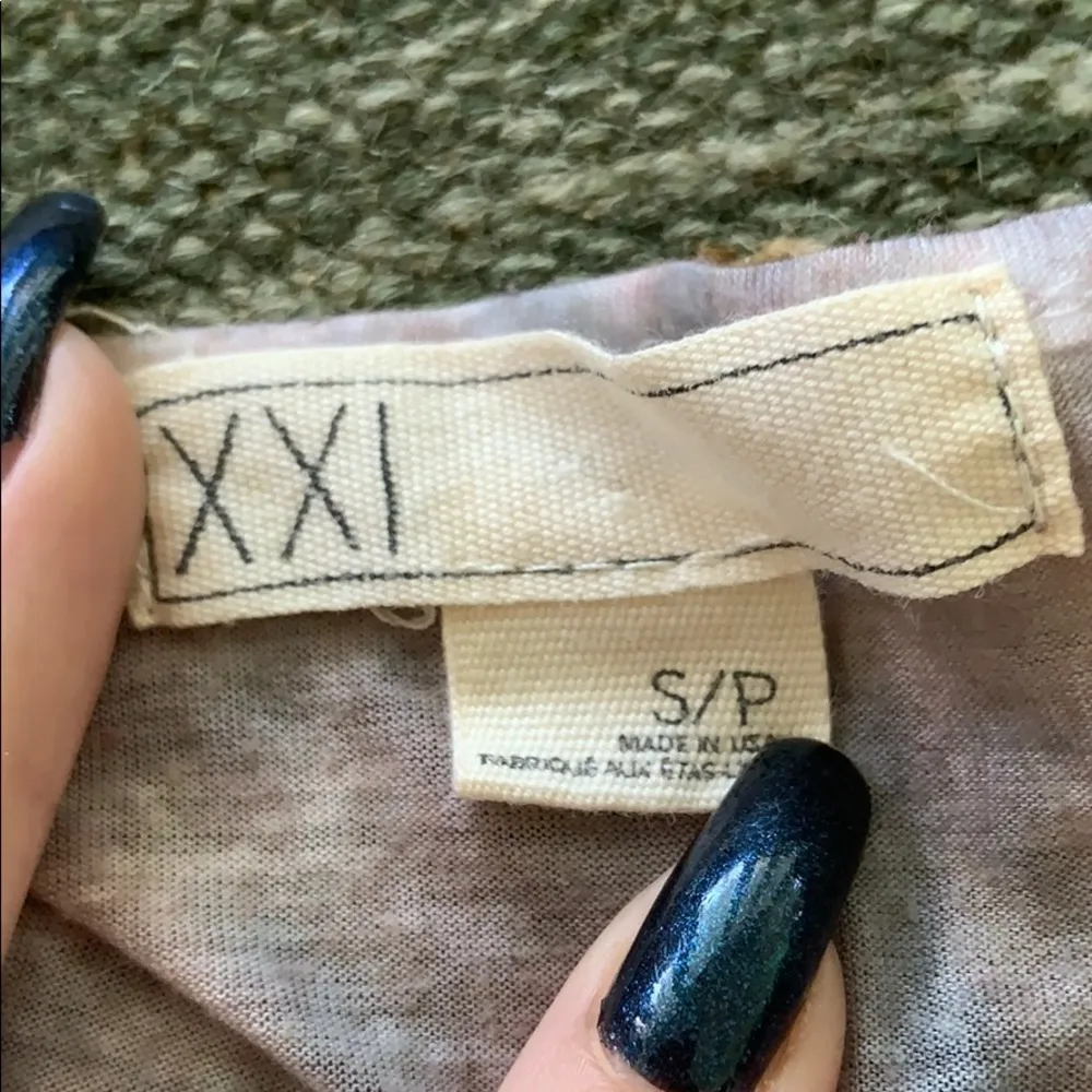 Forever 21 tank top - Image 3