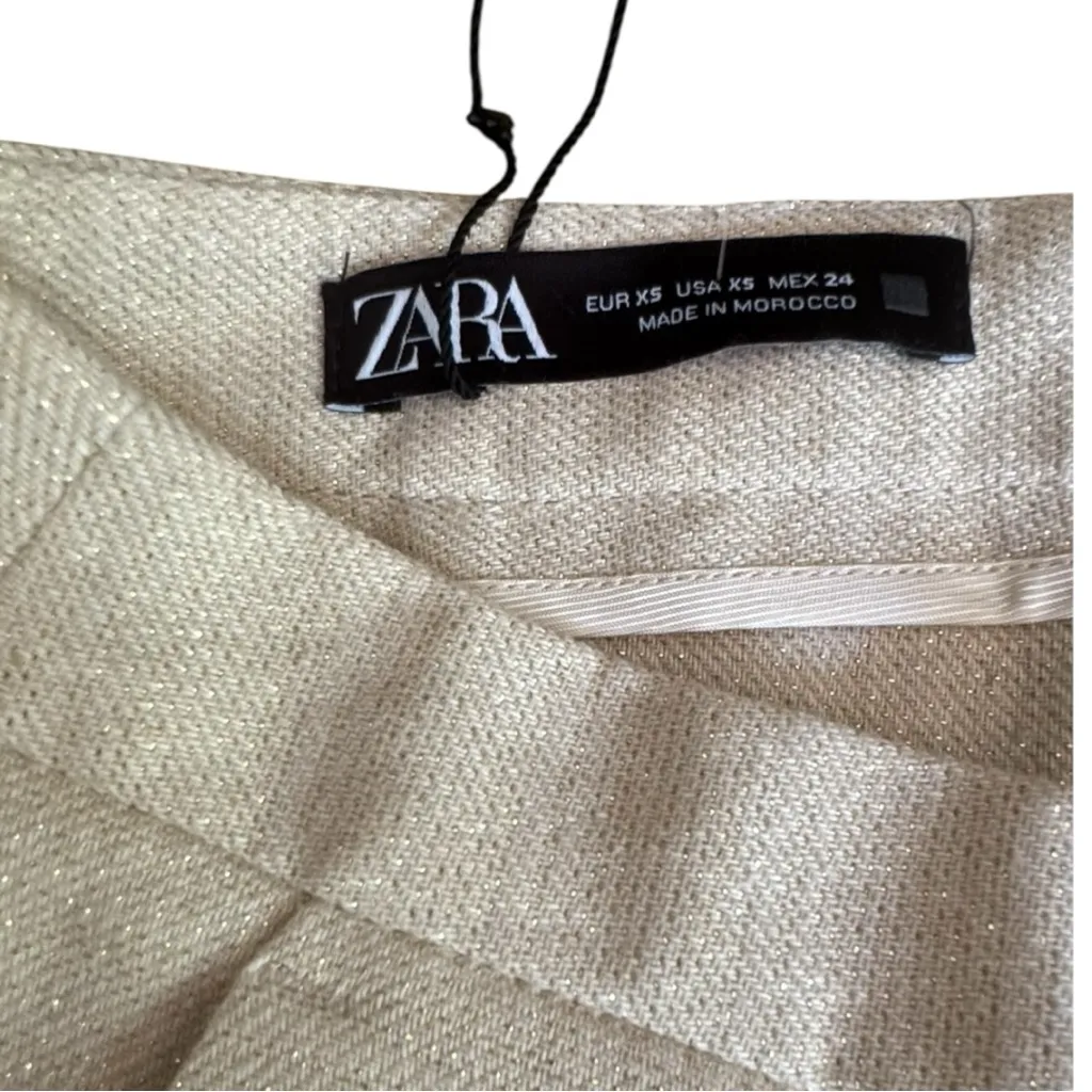 Zara Women's High Waist Cream Shorts XS - Image 7