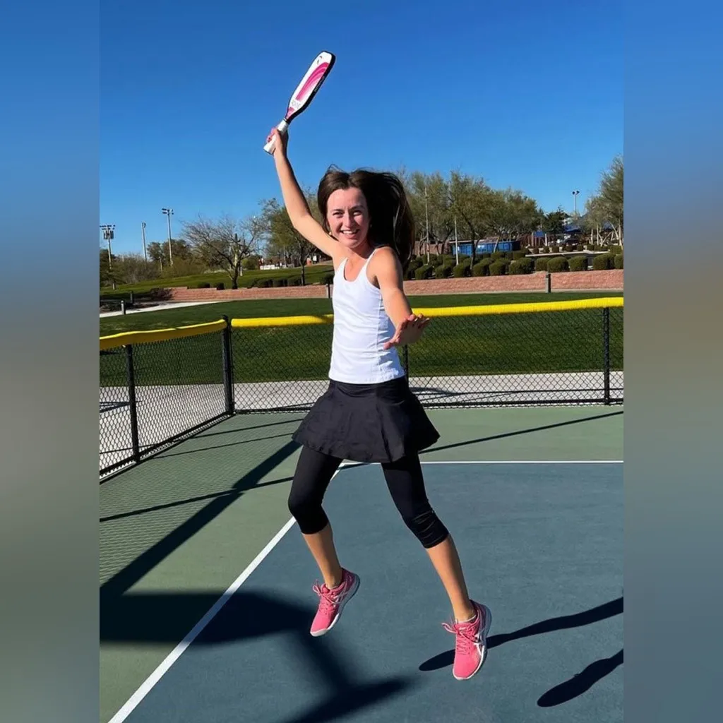 Dona Jo Skirted Capri (Black) Size Small (1) Black - Image 6