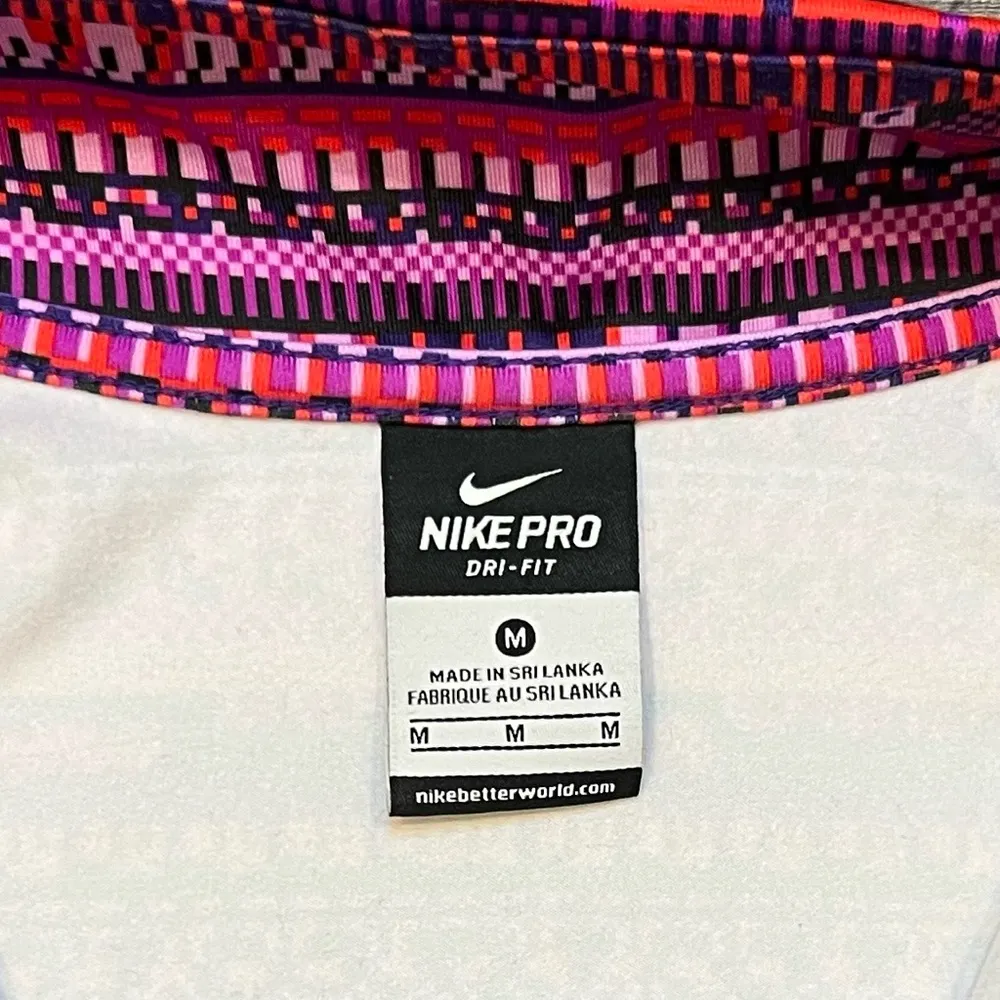 NWOT Nike Pro Women’s Dri Fit Aztec Design Half Zip Thumb Holes Medium - Image 4