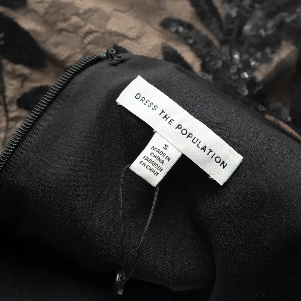 Dress The Population Courtney Sequin Overlay Dress Small - Image 4