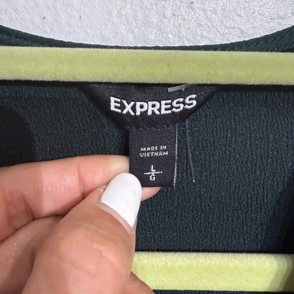 EXPRESS  Green Long Sleeve Faux Wrap Blouse Sz L - Image 5