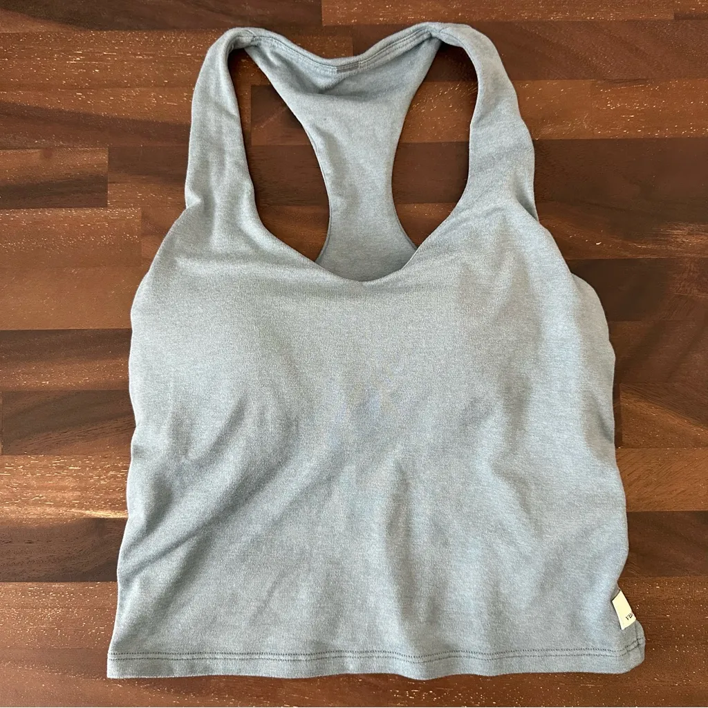 Vuori Halo Performance Crop Tank - Image 2