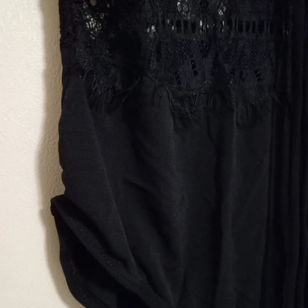 Charlotte Russe S Long Sleeved Black Eyelash Lace Trimmed Body Suit - Image 10