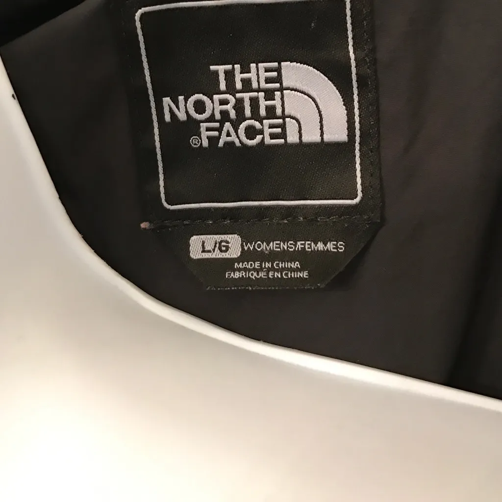 The North Face Black Quilted Vest - Image 3