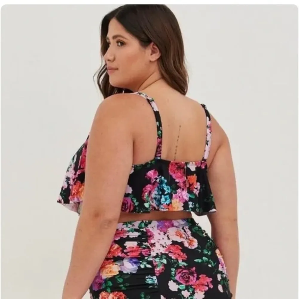 Torrid Wireless V Flounce Bikini Top Estate Floral Black Size 14 - 16 Colorful - Image 4