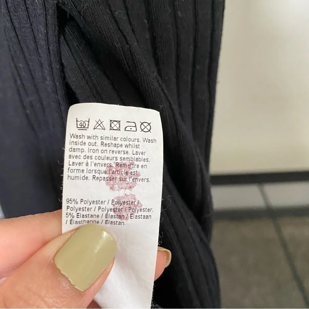 Ribbed knit dress - Image 8