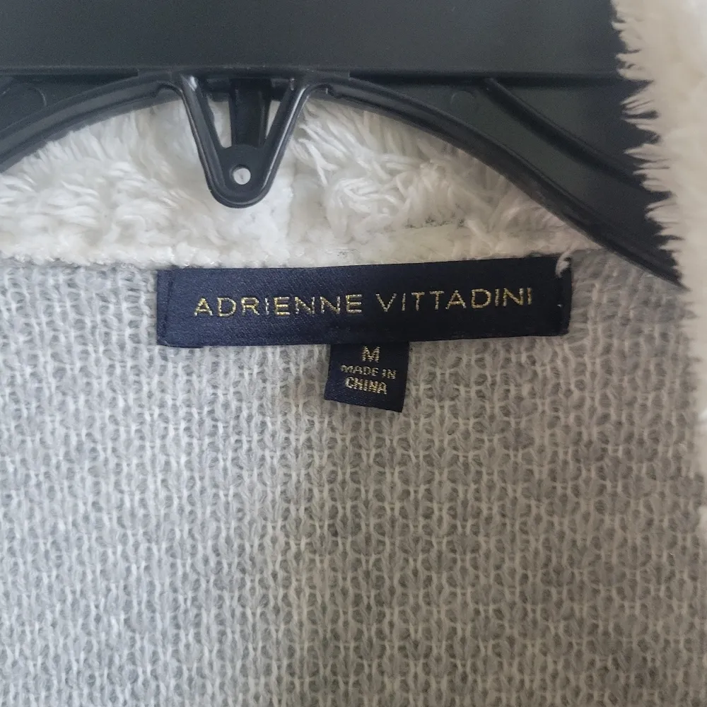 Adrienne Vittadini sz M Sherpa Plaid Cardigan Sweater - Image 2