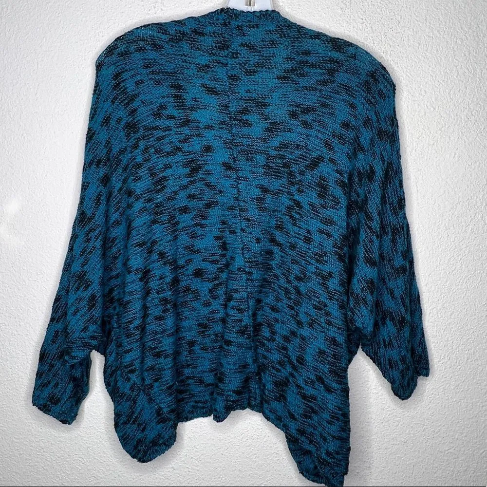 Bongo  Cardigan Sweater‎ - Image 4