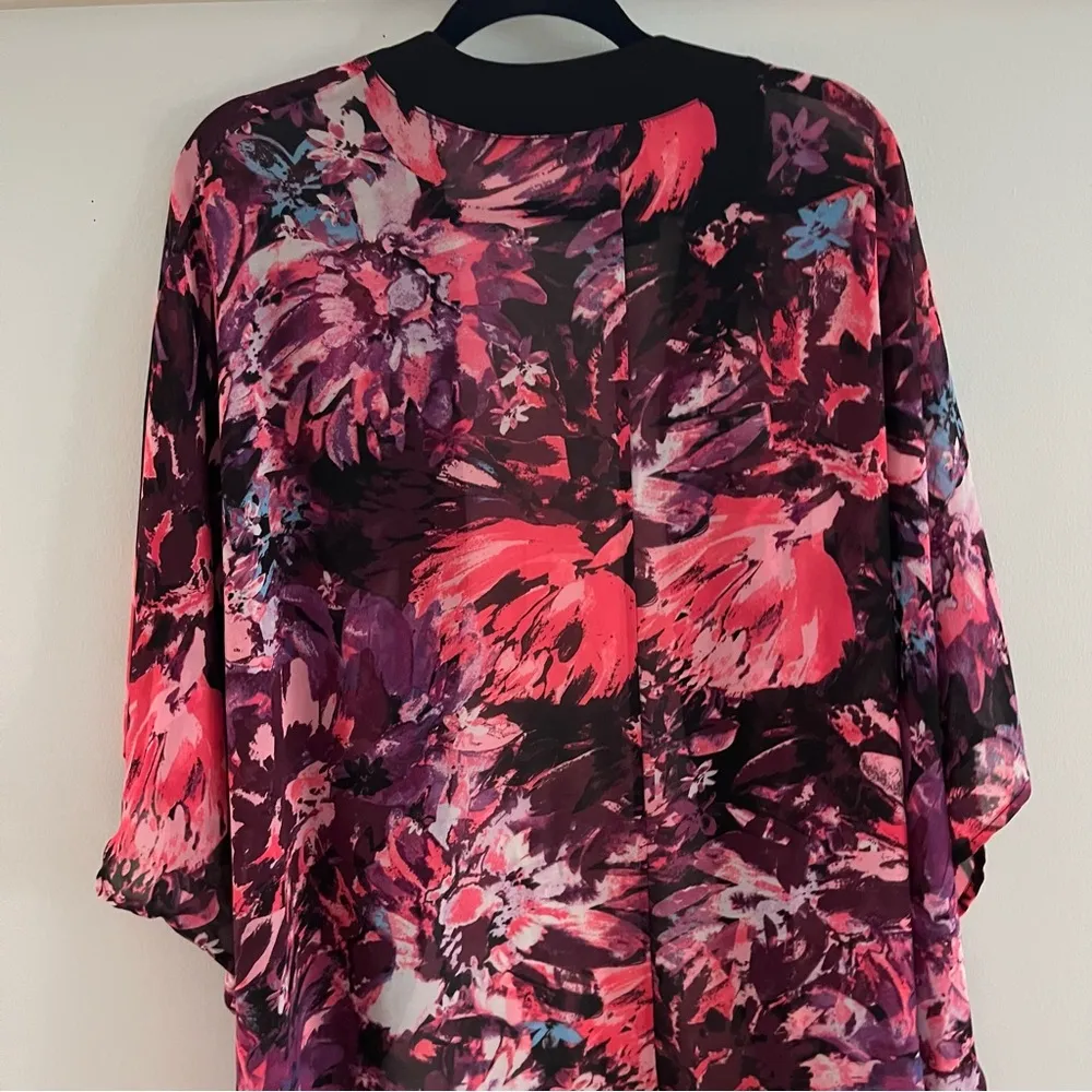Catalina Floral Kimono Jacket - Image 8