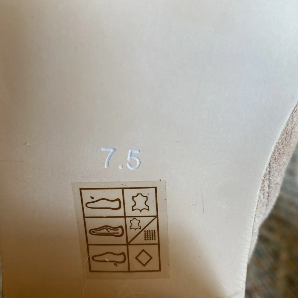 Jeffrey Campbell Rosee Beige Taupe Suede Pull-On Ankle Boot Stacked Heel Sz 7.5 - Image 7