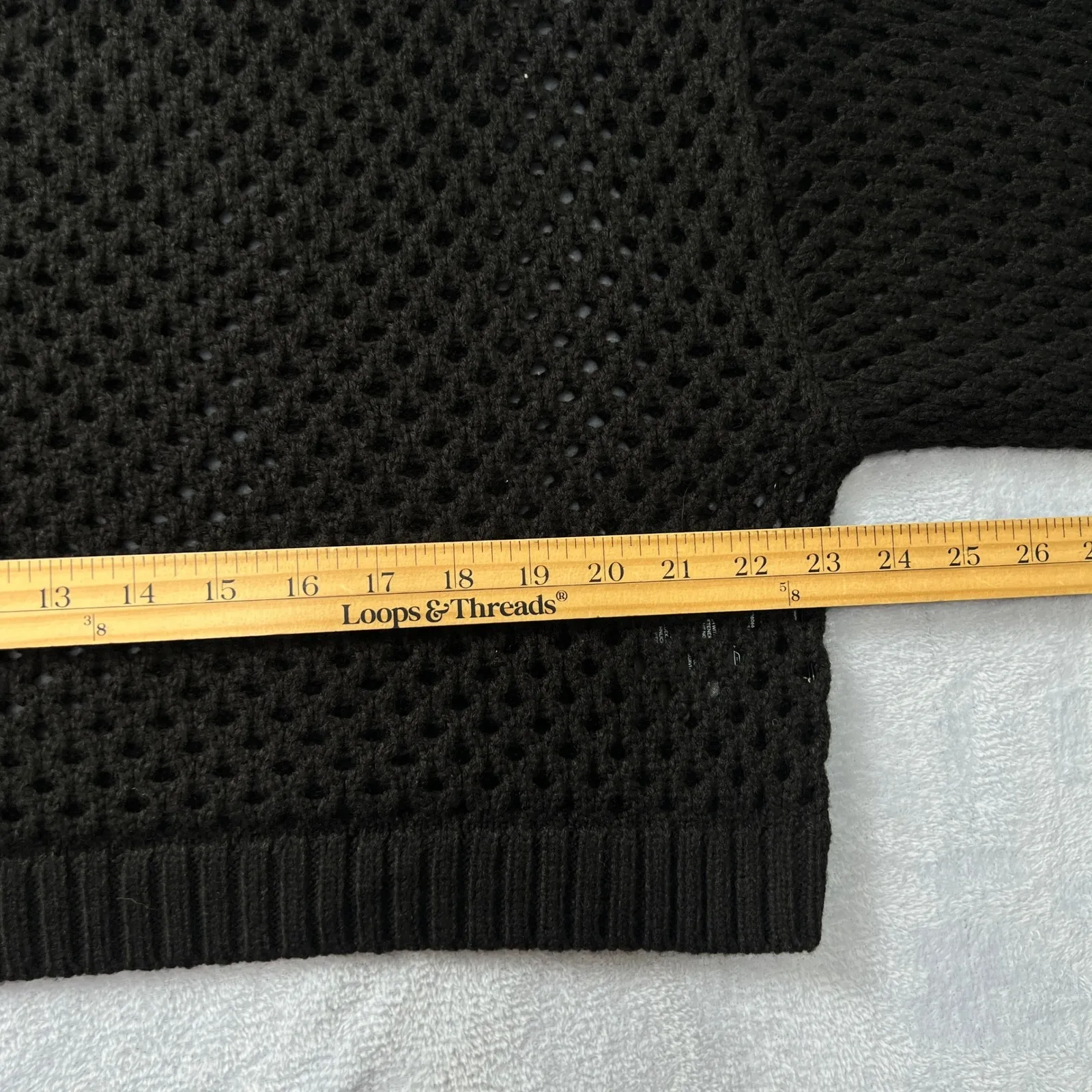 H&M Divided Open Knit Cropped Sweater Medium Black Long Sleeve Pullover Top - Image 6