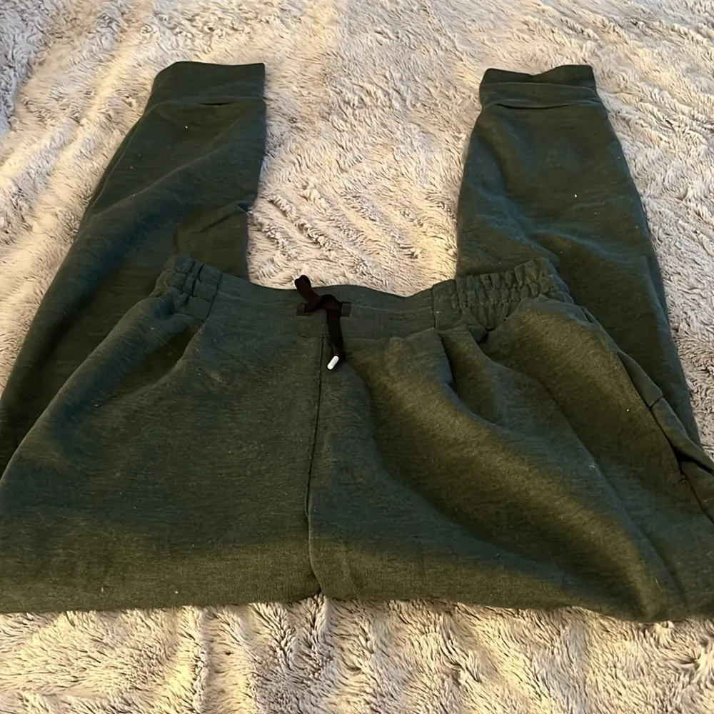 Sweatpants Green - Image 3