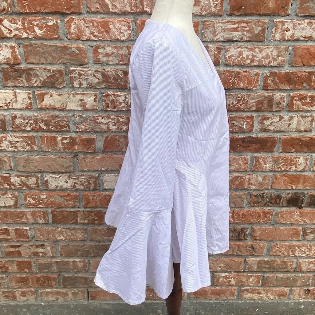 Romeo & Juliet Couture fan-sleeved pinstriped blouse / M / EUC* - Image 9