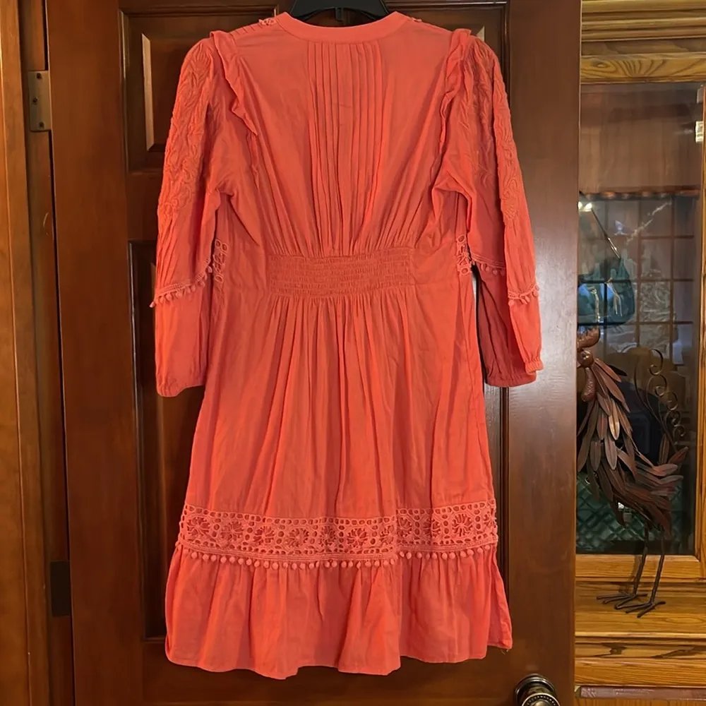 ANTHROPOLOGIE AKEMI + KIN JOSEPHINE Coral Embroidered Women's Dress SIZE XS - Image 5