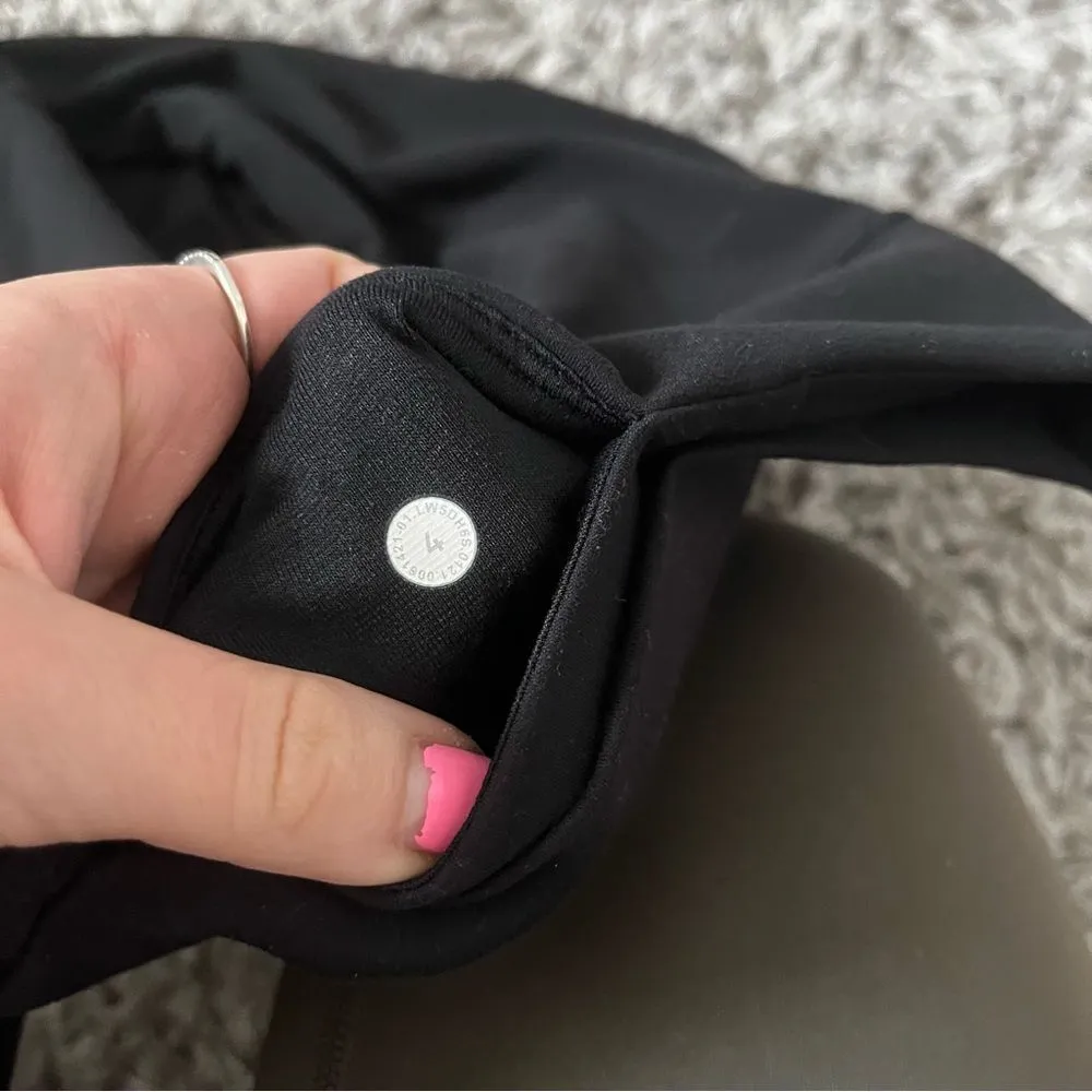 lululemon black align joggers size 4 - Image 4