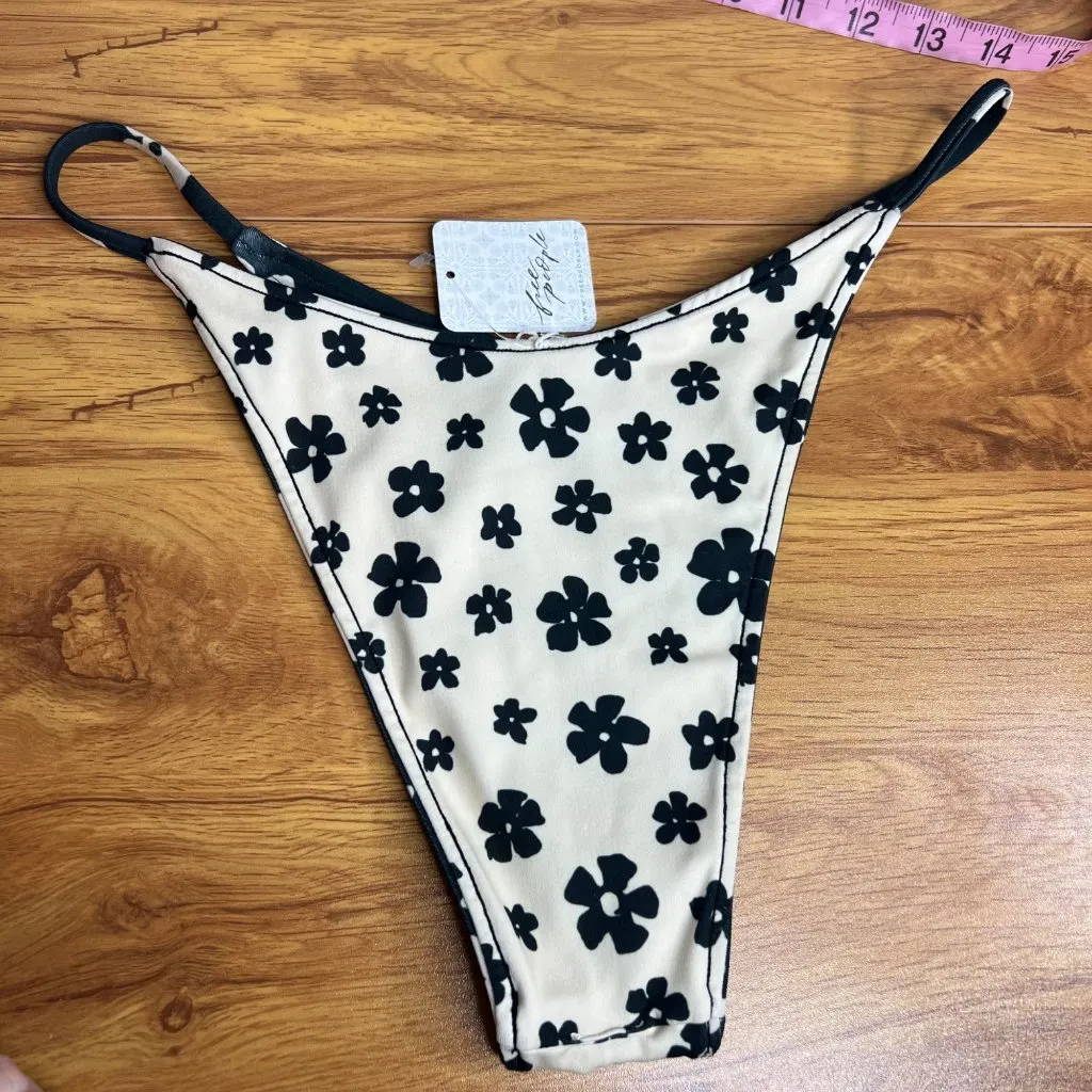Free People x Zulu & Zephyr Black Bone String Brief Bikini Bottoms 6 Floral NWT - Image 8